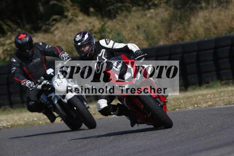 Archiv-2023/28 05.06.2023 Moto Club Anneau du Rhin/blanc-novice/25